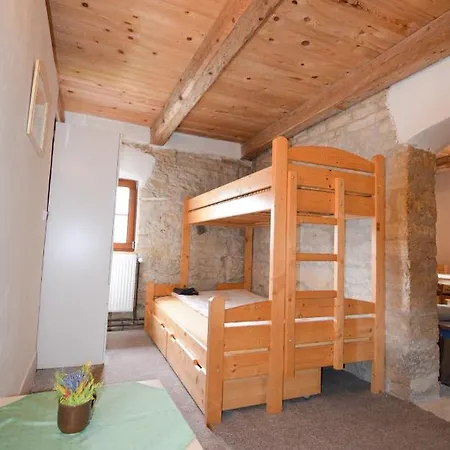 Květná Farma Casa de hóspedes *