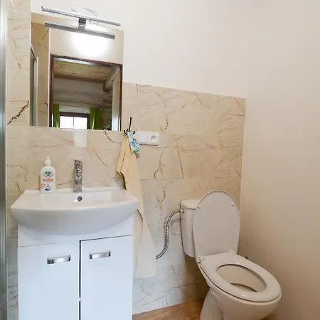 Květná Farma Casa de hóspedes
